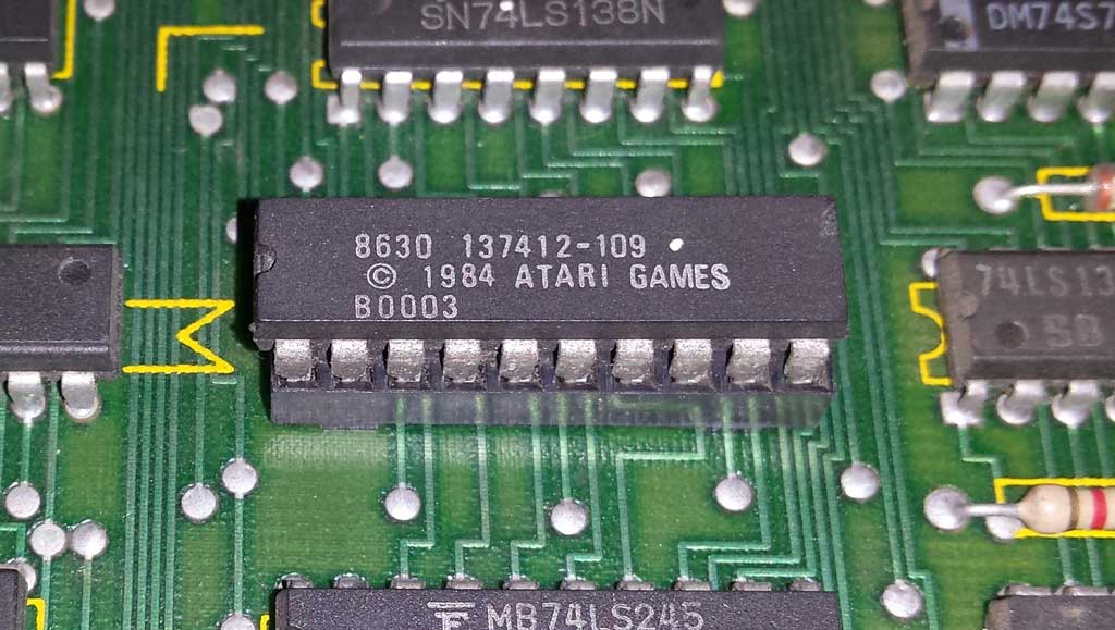 The dreaded slapstic chip, used for copy protection during Atari’s early 16-bit era